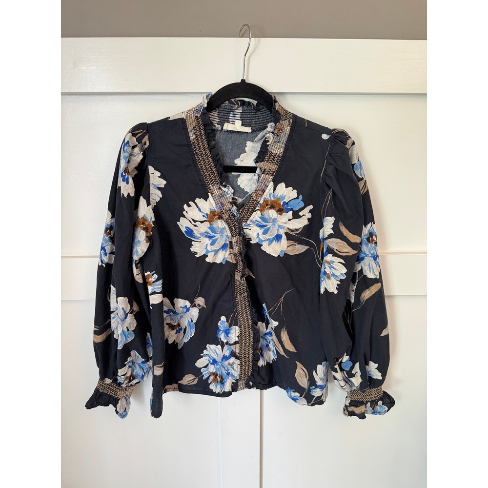 Entro small floral long sleeve blouse